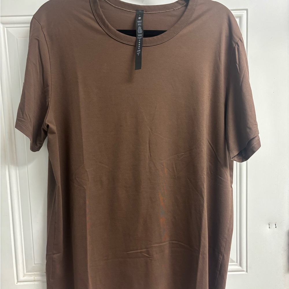 Lululemon Fundamental Tee